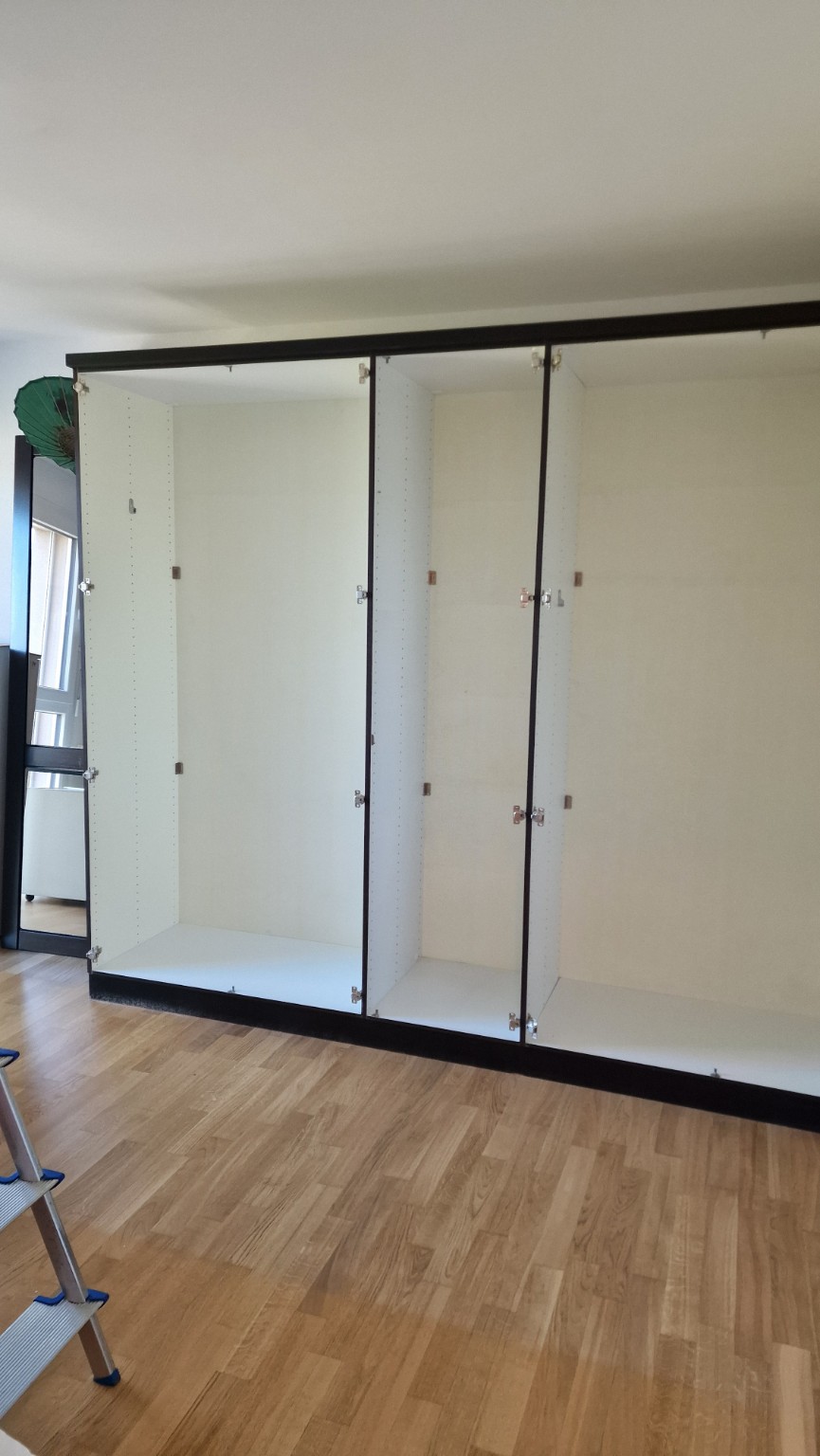Armoire en place